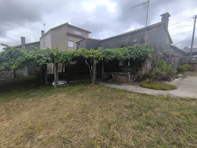 CASA DE PIEDRA EN LAMPAI — 4