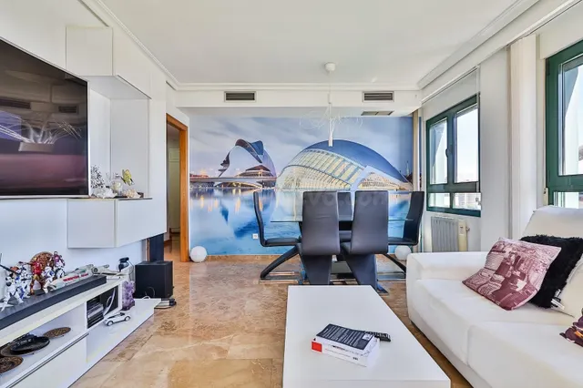 ¡Exclusivo ático en Mont-Olivet, Valencia! - foto 2
