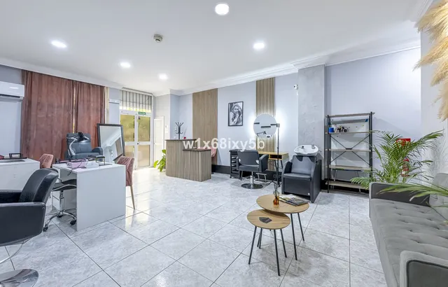 Local comercial 2 habitaciones 57m² en venta - Marbella — 8