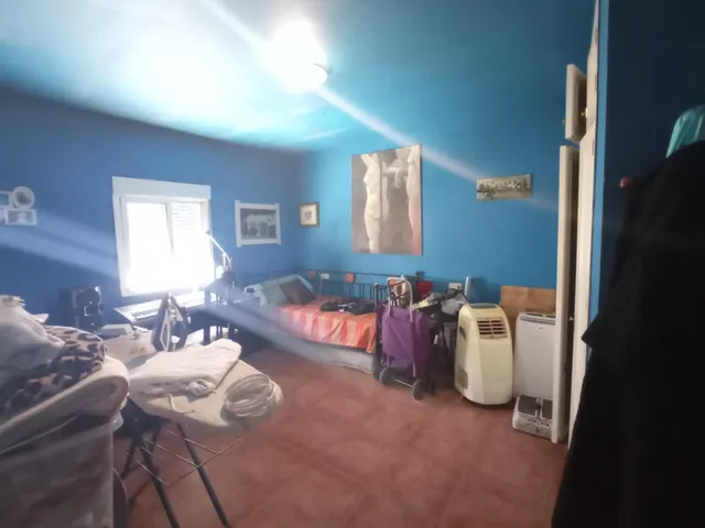VENTA DE CHALET Y APARTAMENTO — 35