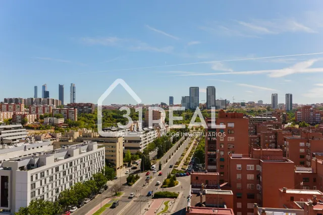 PENÚLTIMA PLANTA, VISTAS DESPEJADAS Y REFORMA DE ALTA CALIDAD EN ANTONIO MACHADO — 31