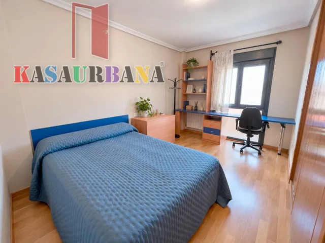 Kasaurbana ofrece en venta chalet en Getafe — 16