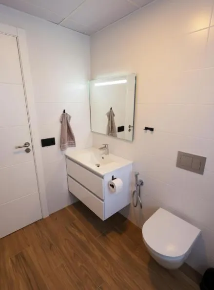 Apartamento 1 habitación 122m² en venta - Puerto — 8