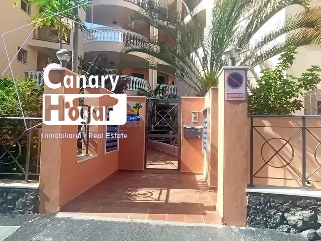 VENTA!!! ÁTICO DE LUJO DE 3 DORMITORIOS EN LOS CRISTIANOS EN - foto 3