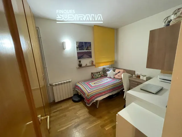 Lluminós pis de 3 habitacions a la zona de la Masuca, a Igualada. — 28