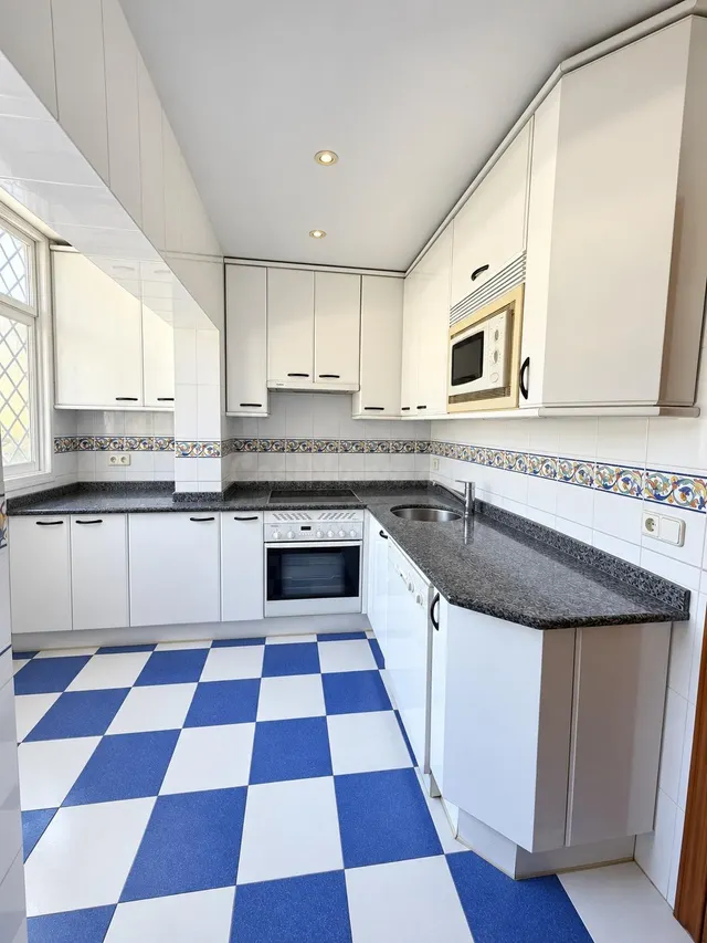 Piso 3 habitaciones 83m² en venta - Opañel - foto 3