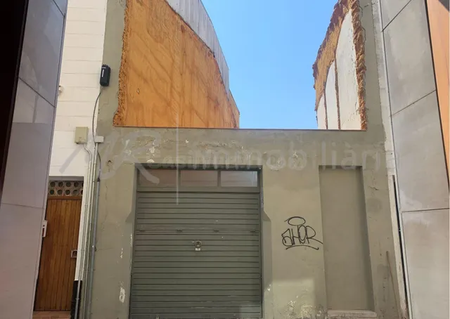 Terreno en el centro de Granollers en alquiler para parking. - foto 4