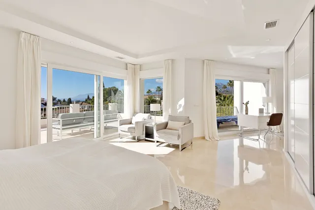 Chalet 4 habitaciones 342m² en venta - Marbella — 30