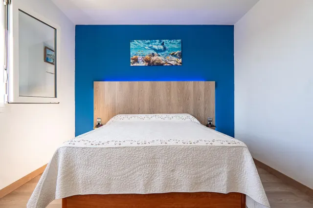 Piso en venta en Caleta de Vélez junto al mar — 25