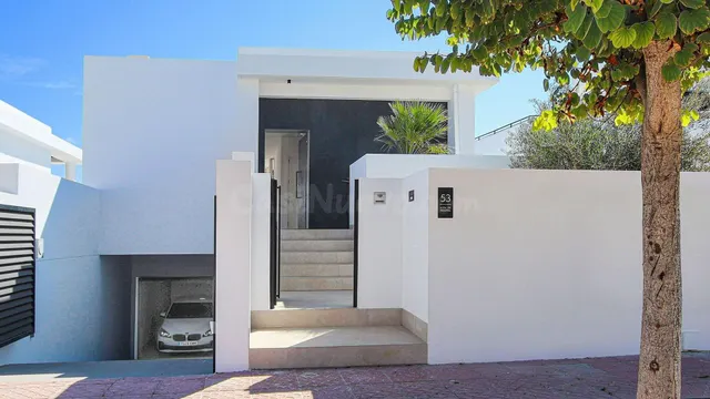 Vivienda de diseño con acabados premium - foto 4