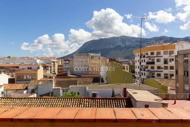 CASA SEÑORIAL EN VENTA EN EL CENTRO HISTÓRICO DE DÉNIA – AUT - foto 3