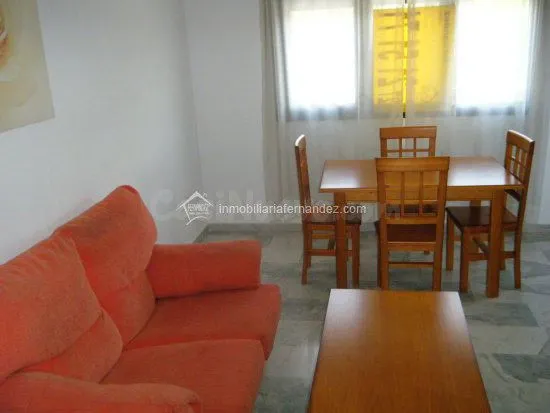 Apartamento con garaje