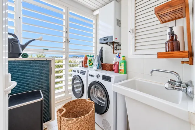 Exclusivo ático dúplex en parc de mar, frente al mediterráneo — 14