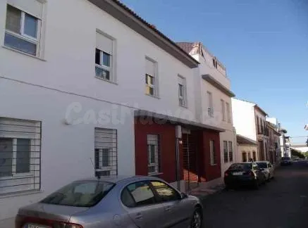 Venta de Piso No Visitable Sin Posesión en La Victoria - Cór