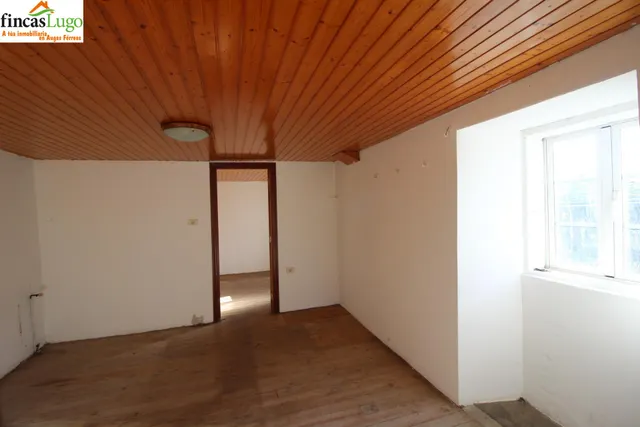 CASA CON FINCA EN SOÑAR, LUGO — 35