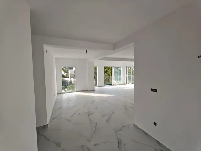 VILLA RECIEN REFORMADA CON CALIDADES DE LUJO EN ZONA MUY TRANQUILA DE ALTEA LA VELLA — 9