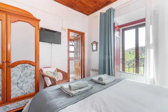 MAGNÍFICA CASA FAMILIAR – TURISMO RURAL EN FUNCIONAMIENTO - foto 3
