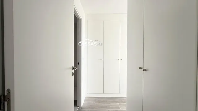 ALOVERA - Obra nueva. Ático con terraza de 7m2, 3 habitaciones, 2 baños, 2 plazas de garaje, Trastero y piscina. — 32