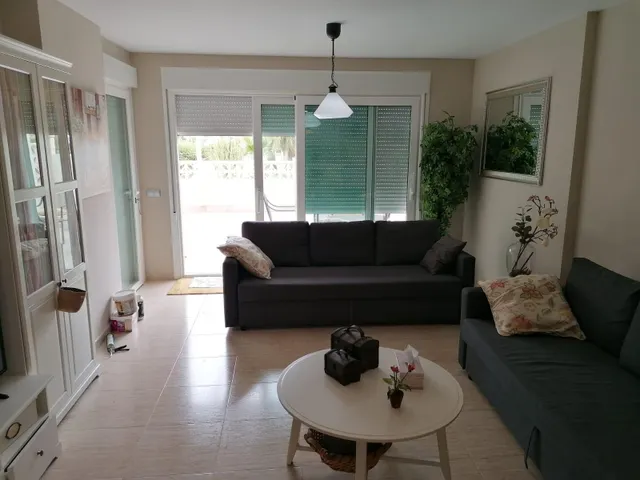 SE ALQUILA PISO  DE 2 habitaciones EN ZONA TOYO — 8