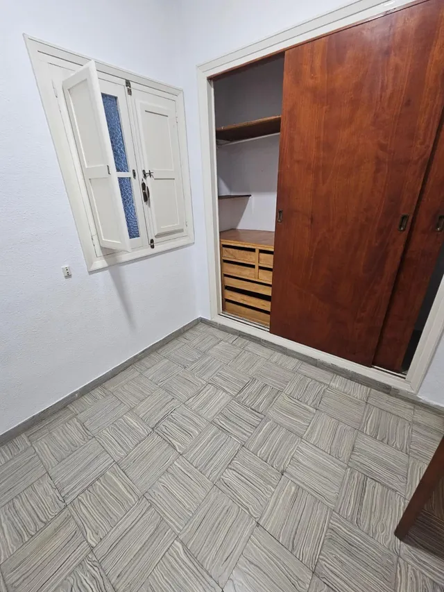 SE ALQUILA VIVIENDA EN EL CORAZÓN DE ALICANTE — 19