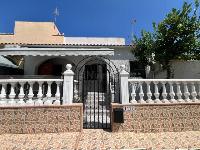 Villa 2 habitaciones 40m² en venta - La marina