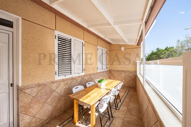CHALET PAREADO CON AZOTEA Y VISTAS AL MAR - foto 5