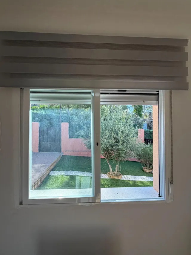 Chalet con placas solares en  zona las gaviotas — 22