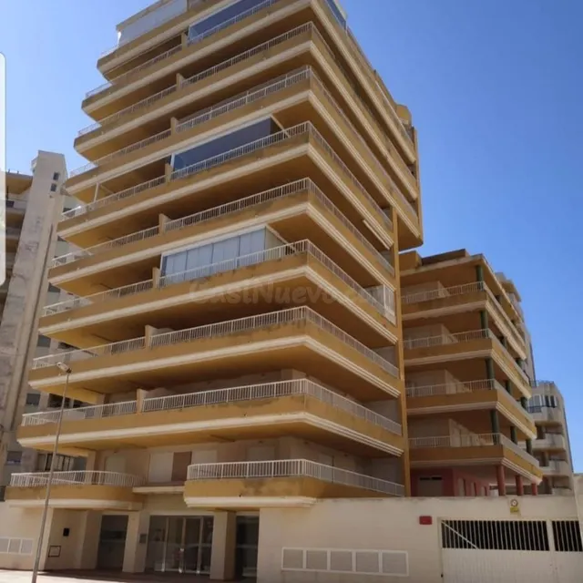 TAVREG - 12 APARTAMENTOS DISPONIBLES EN EL EDIFICIO REGATA I