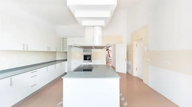 Chalet 5 habitaciones 919m² en venta - Puerto de la Torre — 42