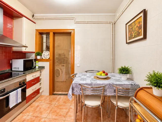 Piso 3 habitaciones junto a Les Bases de Manresa! Exterior y listo para entrar a vivir — 11