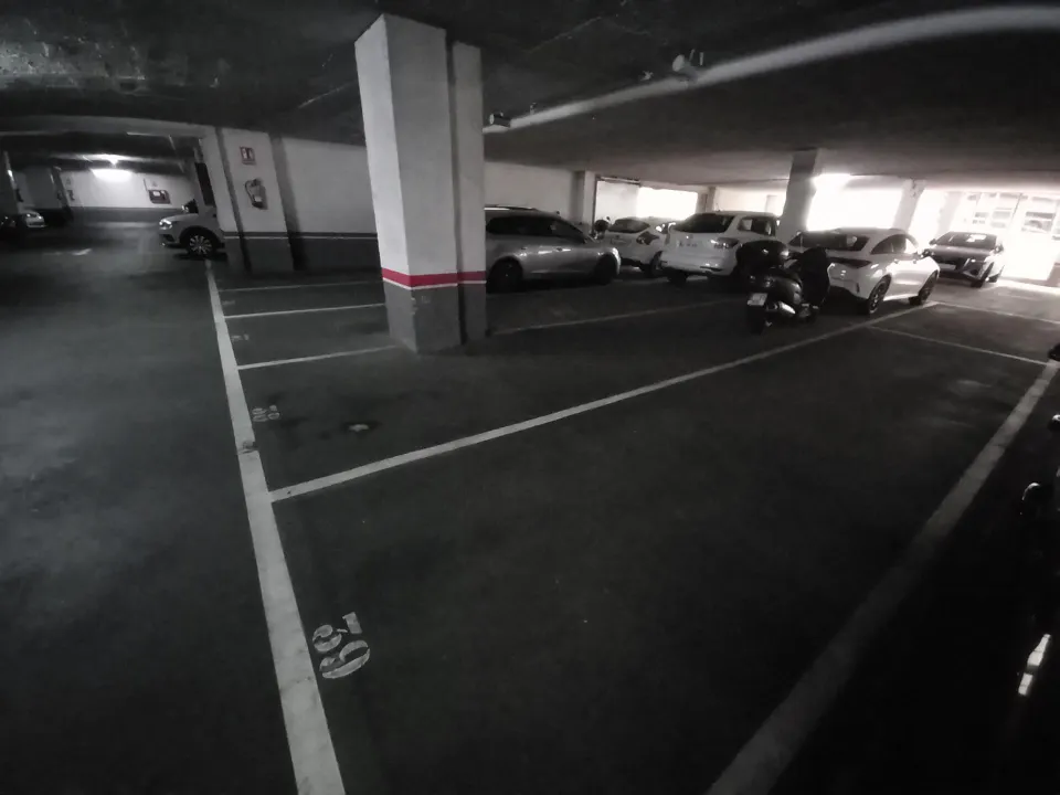 Parking en Mejía Lequerica ( les Corts)