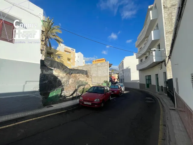 Terreno urbano en venta en Armiñeme Adeje - foto 3