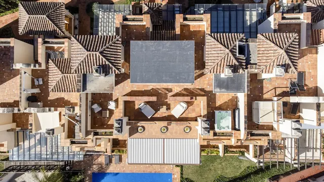 Ático 4 habitaciones 350m² en venta - Urb. Marbesa — 6