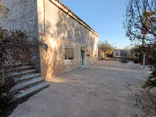 VENTA DE CHALET EN HONDON DE LAS NIEVES, ZONA LA SOLANA — 2