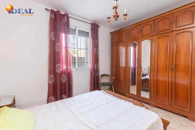 Edificio en venta completo junto a Gran Vía- Bajo Albaicín — 26