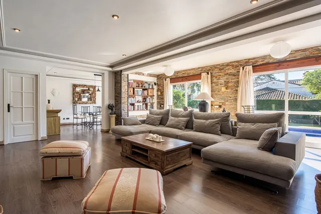 Chalet 3 habitaciones 240m² en venta - Costa Del Sol — 4
