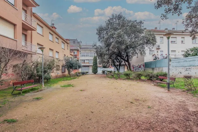 Parcela urbana con 510 m2t para proyecto residencial en el Vendrell — 10