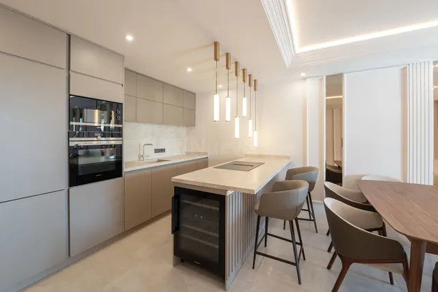 Apartamento 3 habitaciones 127m² en venta - Costa Del Sol - foto 2