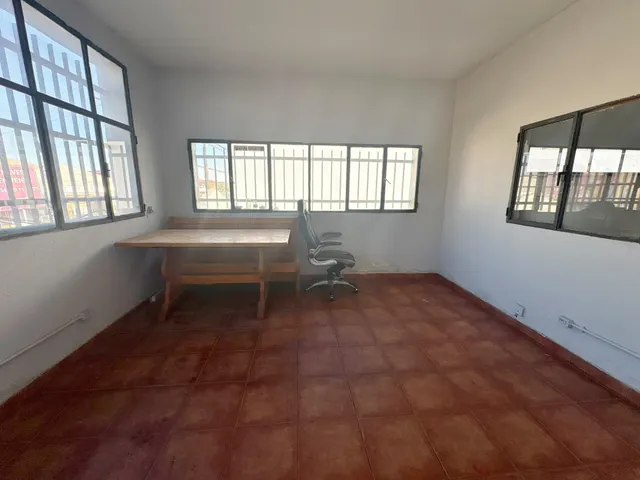Nave industrial 265m² en alquiler - Valdelacasa — 21