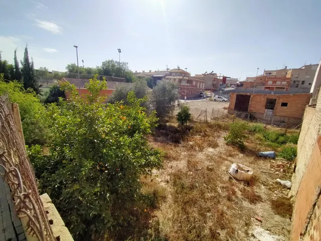Solar urbano directo en San Miguel — 11