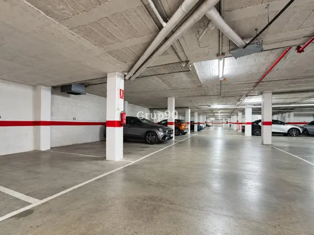 Exclusivo ático tríplex con gran terraza de 79 m2, 4 balcones y zona comunitaria con 2 piscinas y pista de pádel en cappont — 41