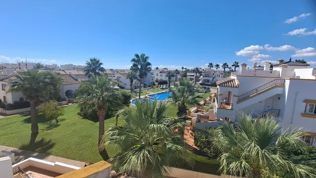 Casa 2 habitaciones 87m² en venta - Villamartín-Las Filipina - foto 3