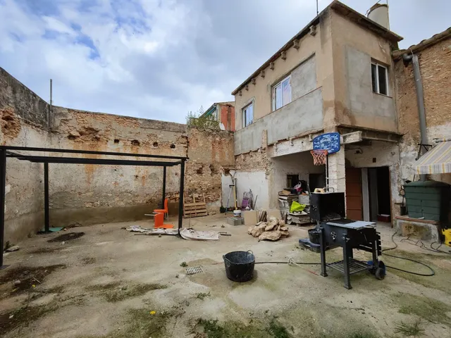 CASA DE PUEBLO EN REFORMAS — 11