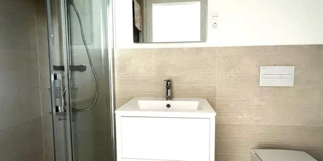 *** OBRA NUEVA TERMINADA. ATICO FRENTE AL MAR, LISTO PARA ENTRAR A VIVIR !!!. — 24