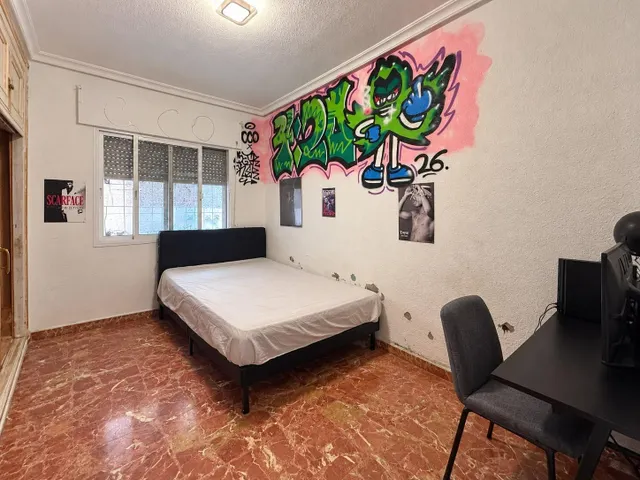 Piso en venta de 4 dormitorios, 3 baños, balcón y patio — 13