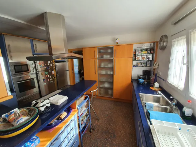 Chalet individual en una de las urbanizaciones mas exclusivas de Benidorm — 26