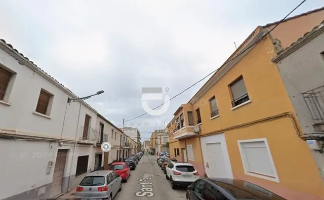 Casa de pueblo okupada en Piles (Valencia) - foto 3