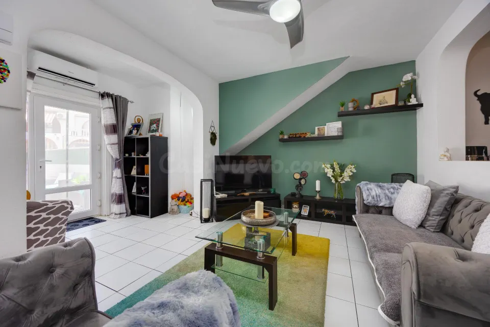 BUNGALOW DE 2 DORMITORIOS 1 BAÑO EN TORREVIEJA EN CHAPARAL