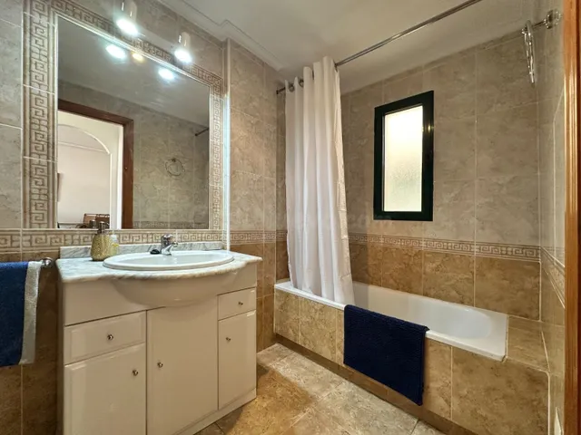 APARTAMENTO DE 2 DORMITORIOS Y 1 BAÑO EN AGUA MARINA ( ORIHUELA COSTA ) — 13