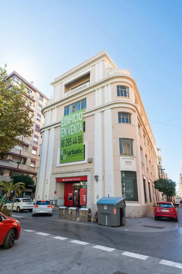 EDIFICIO HISTORICO EN PLENO CENTRO DE GANDIA — 4